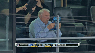 <em>Madden 13</em> Is So Complex, Even John Madden Reads The Strategy Guide